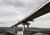 ponte entre Rifaina e Sacramento